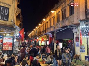 nightlife in hanoi